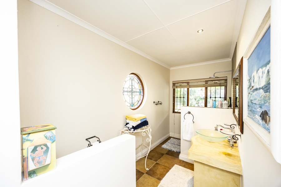 4 Bedroom Property for Sale in Nahoon Beach Eastern Cape